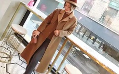 粉粉嫩嫩的虎白女张筱雨